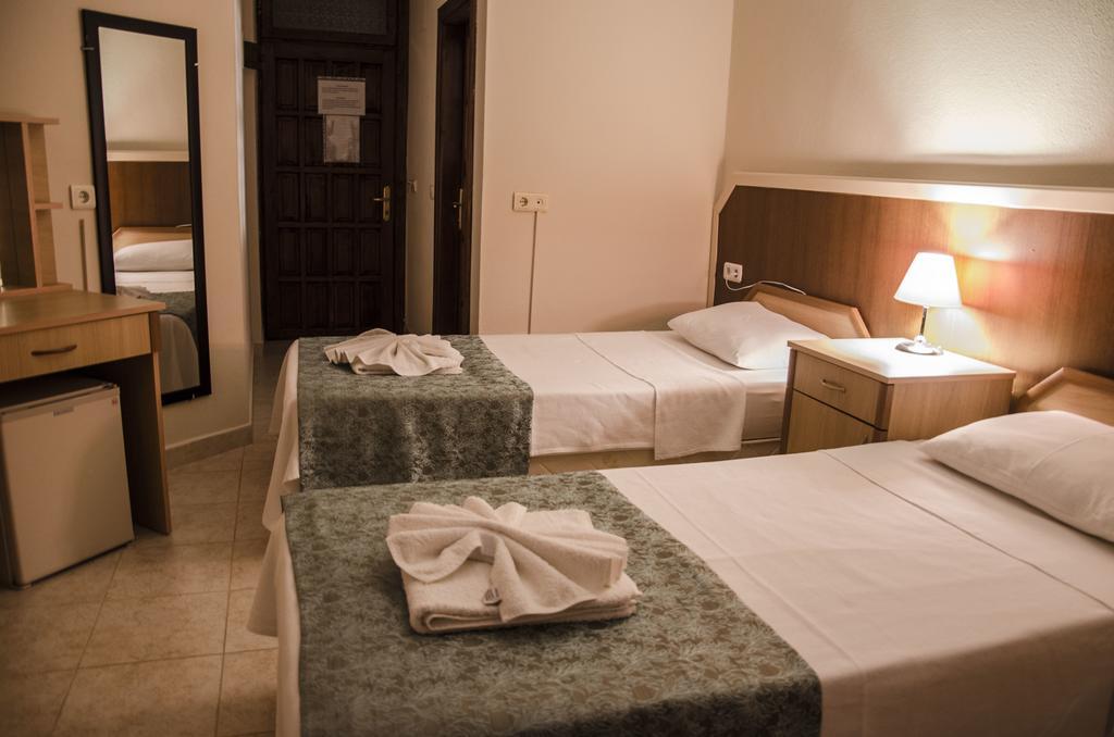 Yaprak Hotel Dalyan Quarto foto